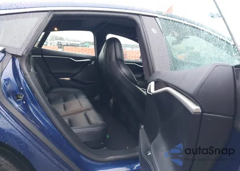 2017 Tesla Model S 100D/60D/75D/90D/P100D z USA, uszkodzony, nr VIN 5YJSA1E28HF229500